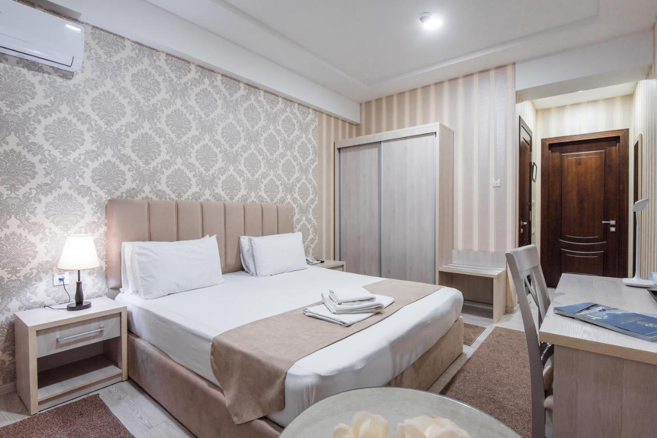 Humo Hotel Tashkent Exterior photo